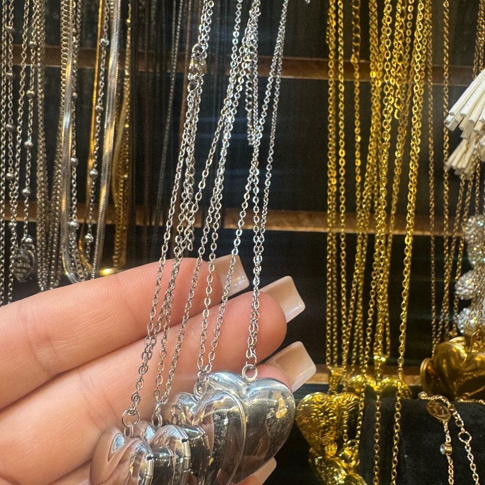 Silver Heart Pendant Necklace